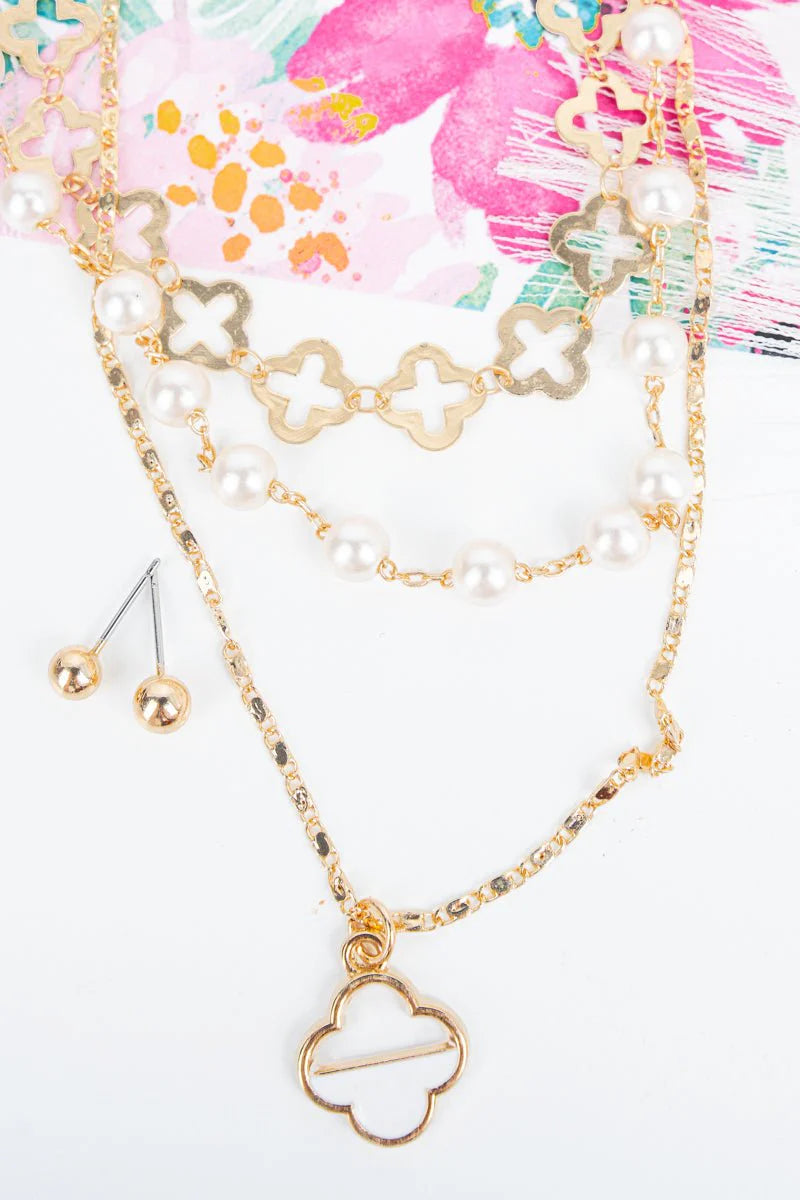 White Quatrefoil Pearl Beaded Layered Necklace and Earring Set