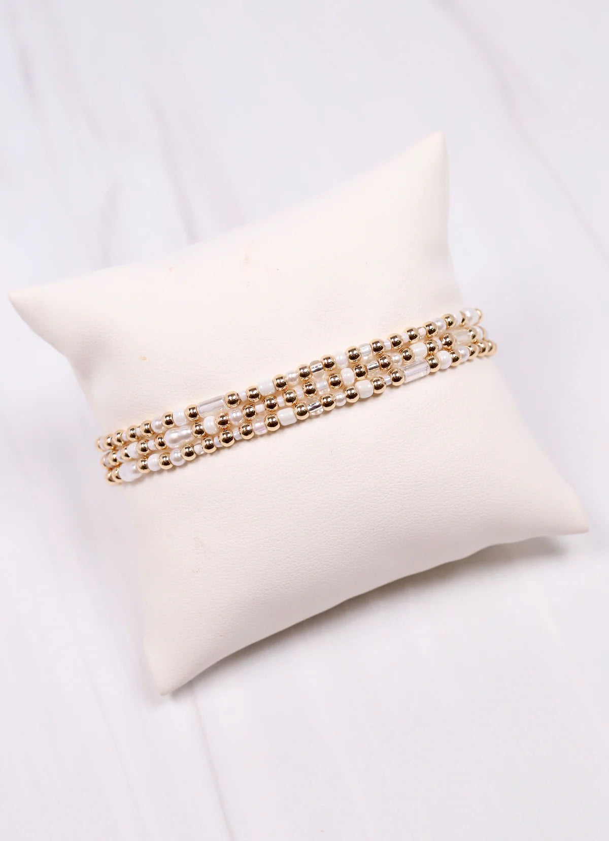 Caroline Hill White Dewayne Bracelet SET