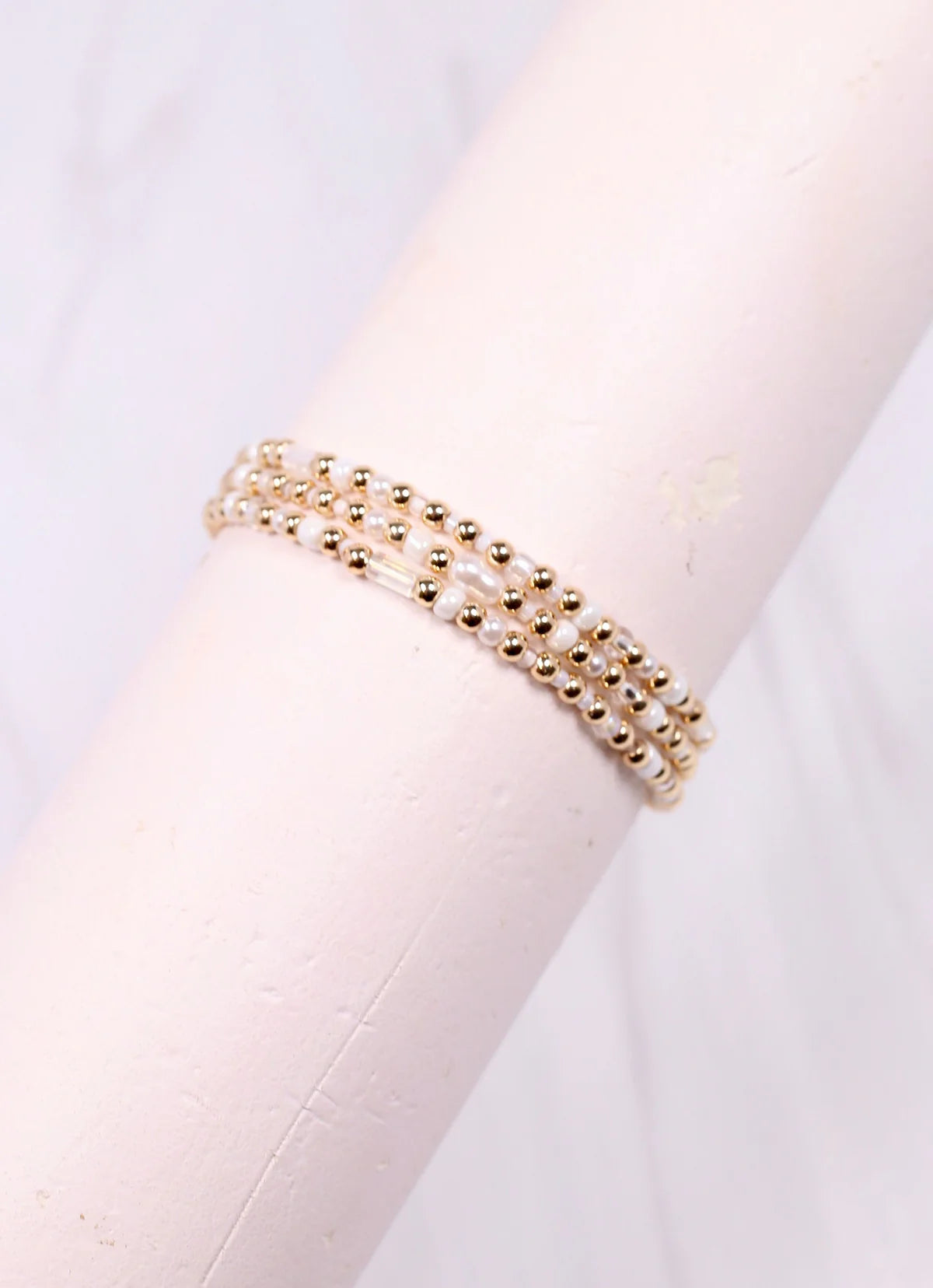 Caroline Hill White Dewayne Bracelet SET
