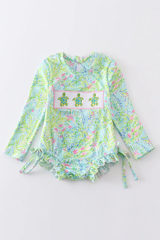 Girls Lily Print Turtle Embroidery Long-Sleeved Swimsuit