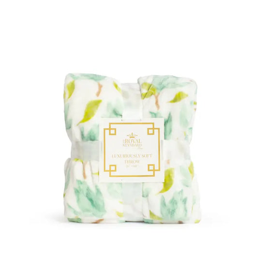 Audrey Throw Soft Green/Multi 50x60
