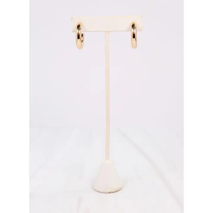 Caroline Hill Besty Hoop Earring Shiny Gold