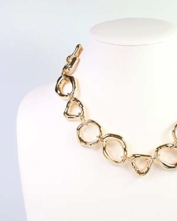 Caroline Hill Elizabethtown Chunky Link Necklace Gold
