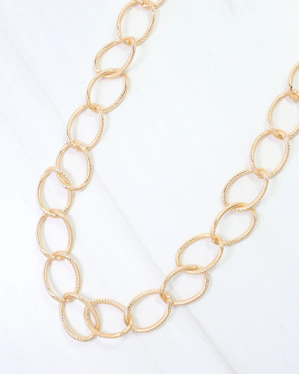 Caroline Hill Greenwich Textured Oval Chain Necklace GOLD