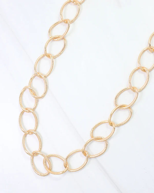 Caroline Hill Greenwich Textured Oval Chain Necklace GOLD