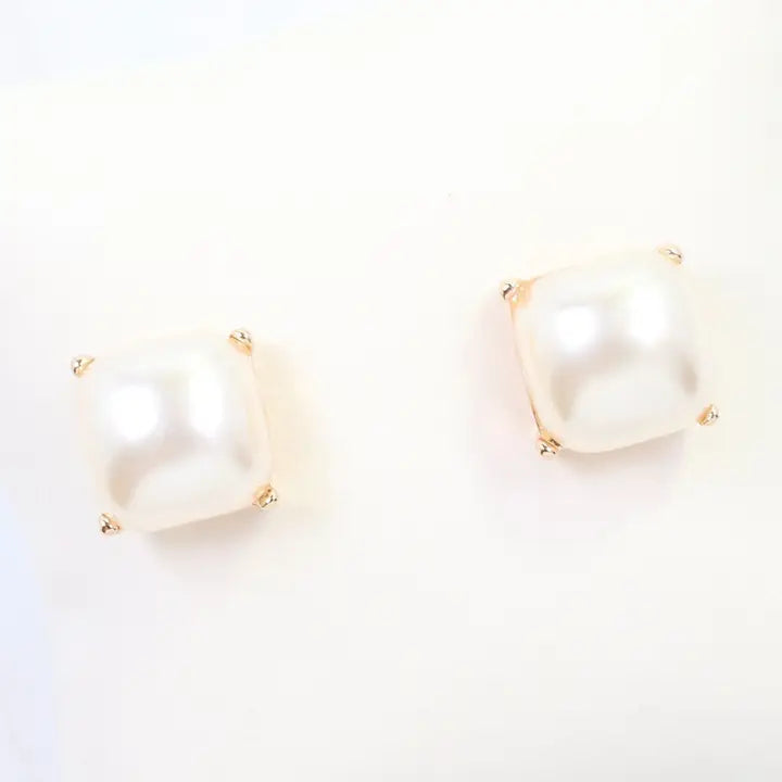 Caroline Hill Mavis Square Pearl Stud Earring Cream
