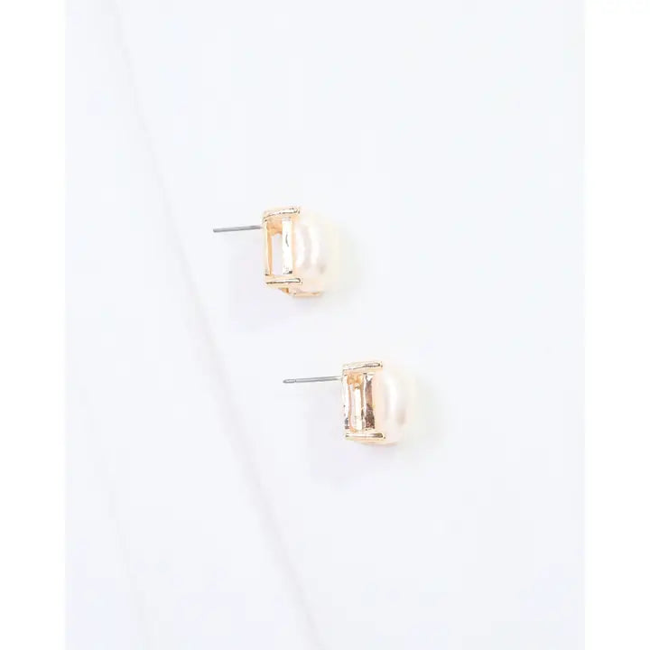 Caroline Hill Mavis Square Pearl Stud Earring Cream